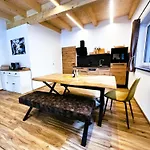 Apartment Lechhuamat