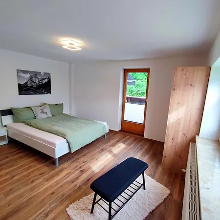 Apartment Lechhuamat